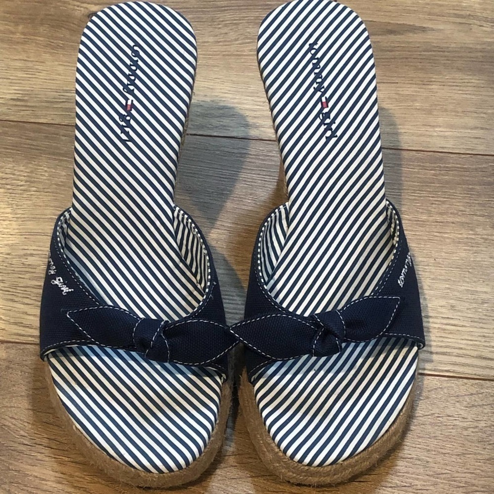 TOMMY Girl Y2K 2000s Denim Logo Slip on Wedge Sandals EUC Size 6.5 - Picture 2 of 10